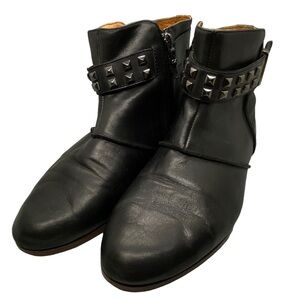 Earthies‎ Treano Studded Black Leather Boots Booties Size 8B